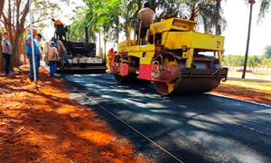 Início do Asfalto na pista de Caminhada