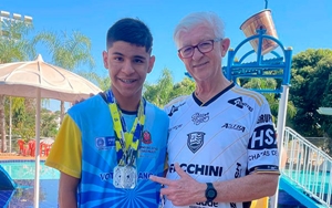 Gabriel Kenichi disputou o Campeonato Brasileiro de Natação