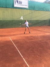 Tenista do Assary Bianca no Paulista de Tenis